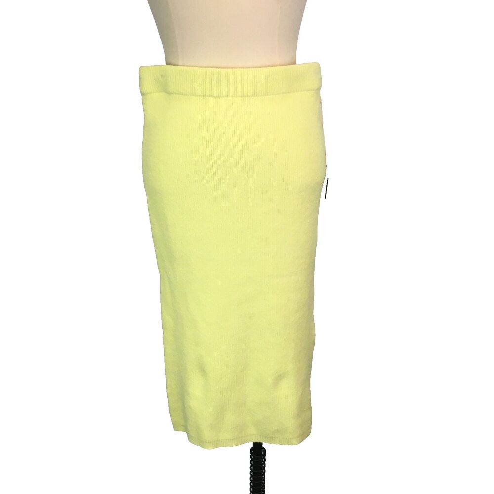 Universal Threads Neon Yellow Knit Sweater Skirt NWT sz Large, 32-34‎ Waist